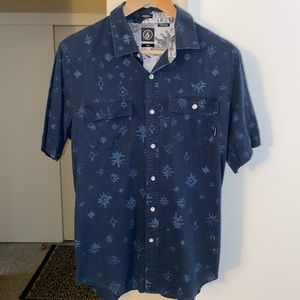 🍃 VOLCOM Blue Button-Down Shirt